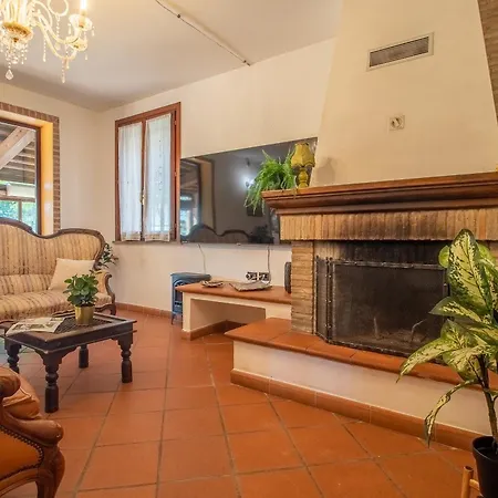 Villa Ferrara Resort con Piscina e Spazi per Eventi Privati, Laurea, Compleanno, Matrimonio-2